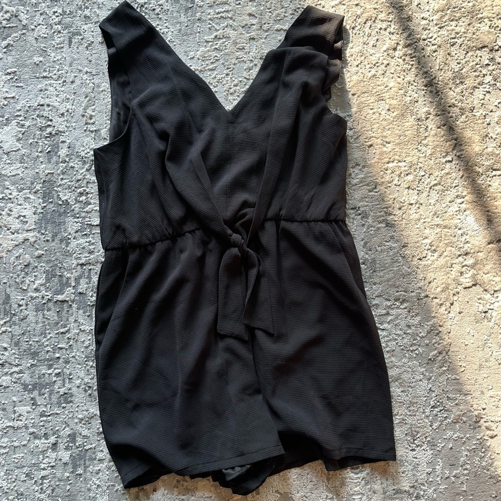 Black Sleeveless V-Neck Romper